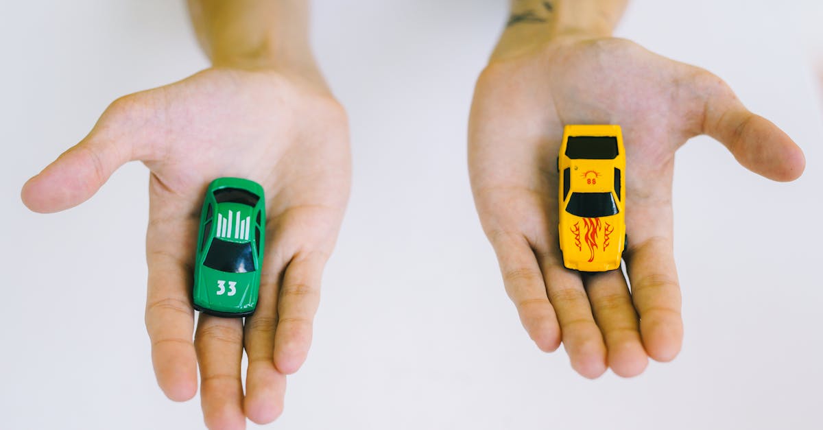 comparez différentes collections de meubles pour trouver le style et la qualité qui correspondent parfaitement à votre intérieur.